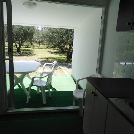 Apartments Free Parking Big Garden Peroj Extérieur photo
