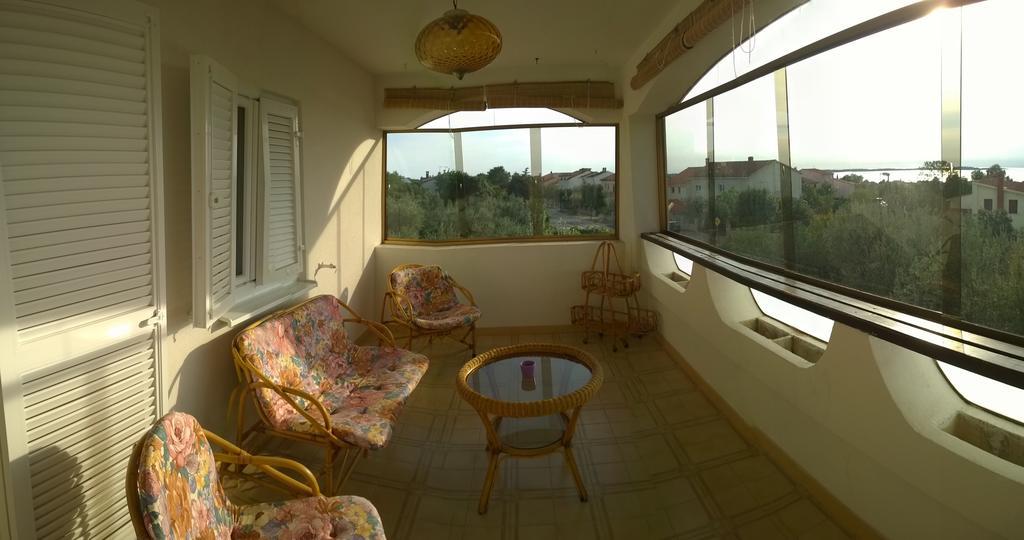 Apartments Free Parking Big Garden Peroj Chambre photo